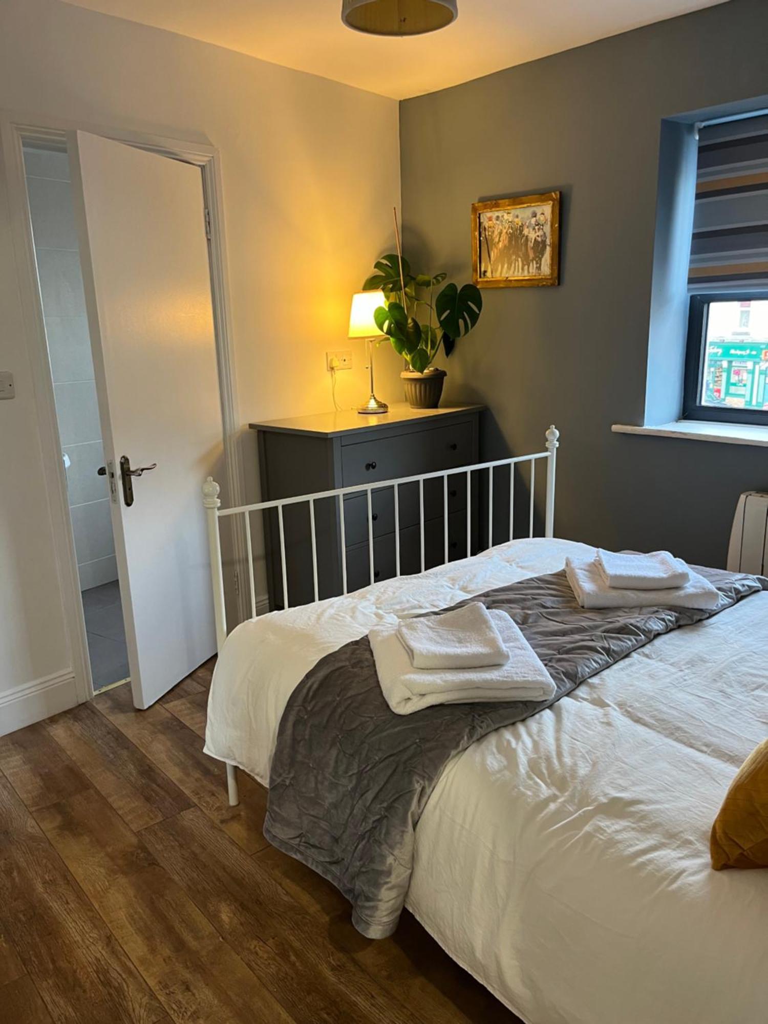 Woodquay Mews Apartment Galway Exterior photo